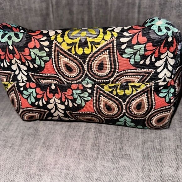 Vera Bradley Lighten Up Lunch Cooler Bag - Picture 4 of 5